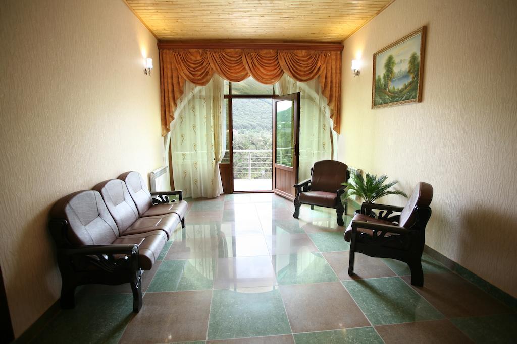 Nairi Hotel Jermuk Exteriör bild