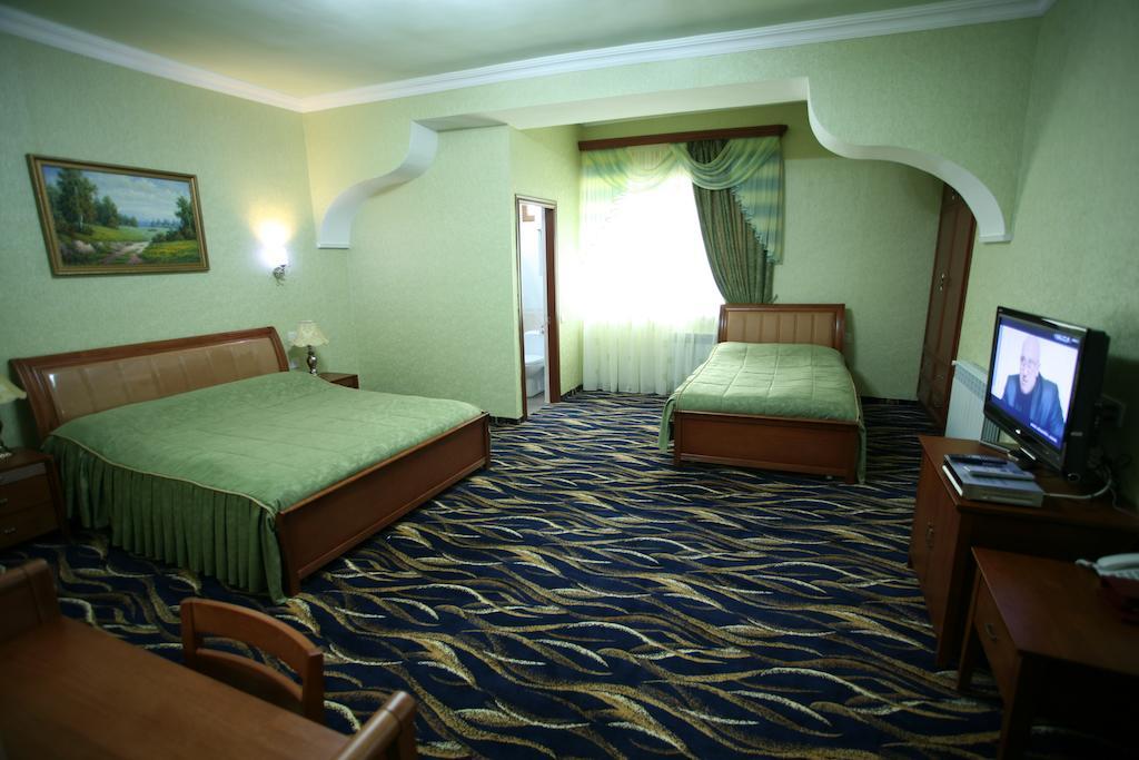 Nairi Hotel Jermuk Exteriör bild